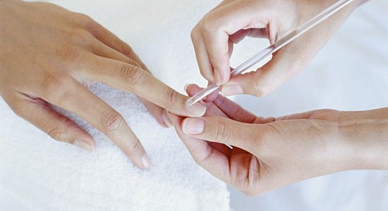 Советы по выполнению европейского маникюра Советы по выполнению европейского маникюра