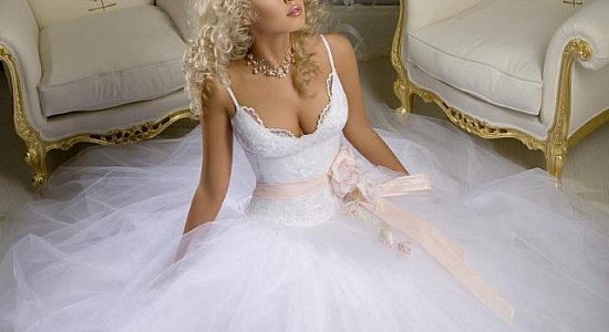 Очарование свадебного платья 2013