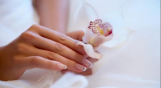 Красивые ухоженные ногти – это легко Красивые ухоженные ногти – это легко