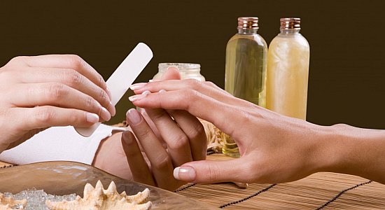 Выбор мастера по маникюру и наращиванию ногтей Выбор мастера по маникюру и наращиванию ногтей
