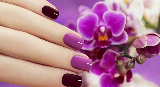 Как сочетать оттенки лака с одеждой? Как сочетать оттенки лака с одеждой?