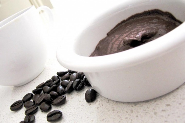 Как сделать кофейные обертывания у себя дома3