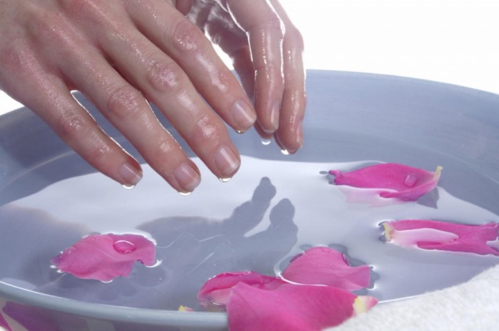 Ванночки для ногтей: их суть и рецепты